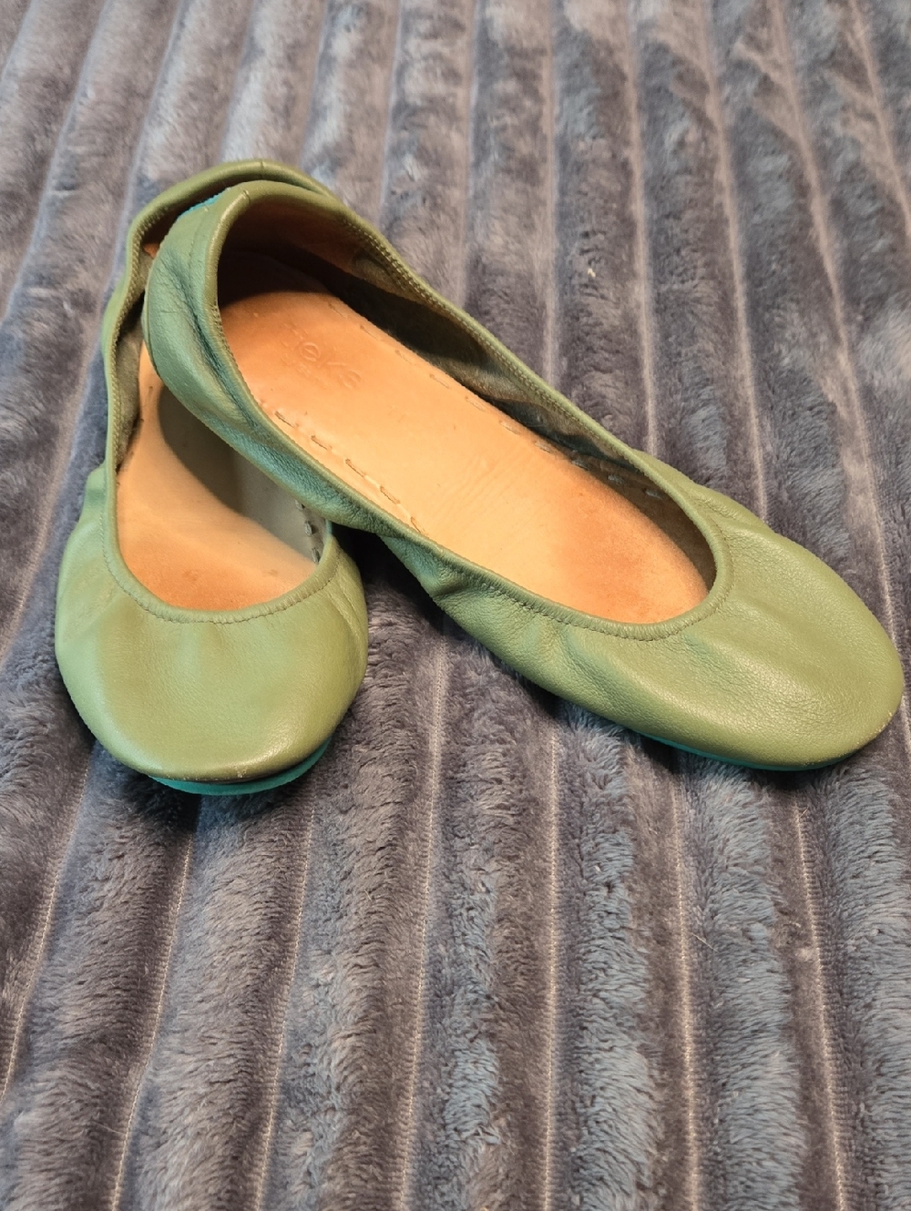 Tieks Olive Green Leather Ballet Flats - Women's Slip-On Flats